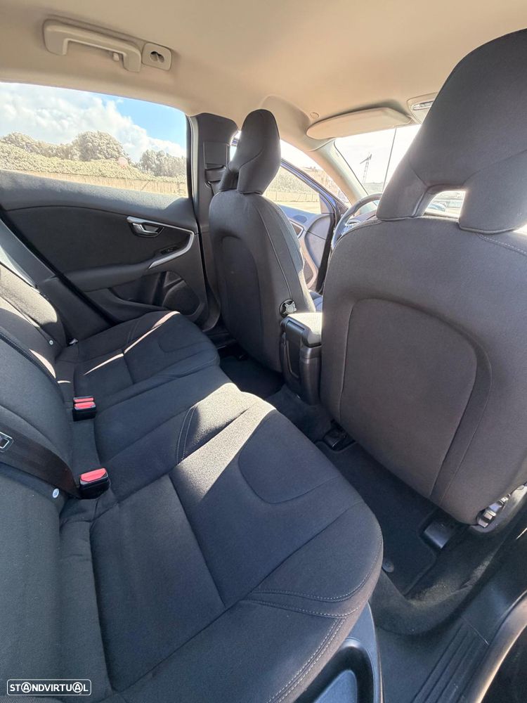 Volvo V40 2.0 D2 Kinetic - 15