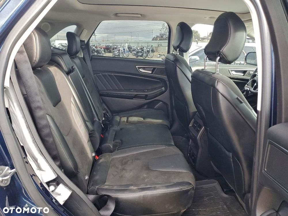 Ford Edge - 6
