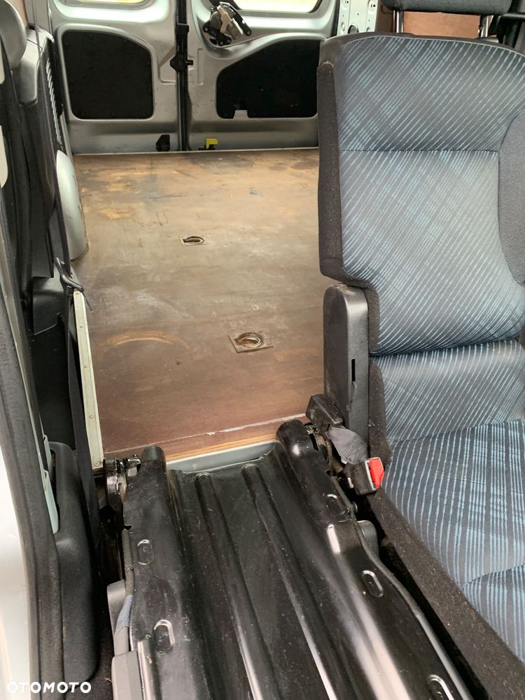 Peugeot Partner - 12