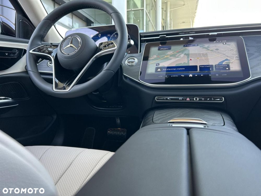 Mercedes-Benz Klasa E - 14