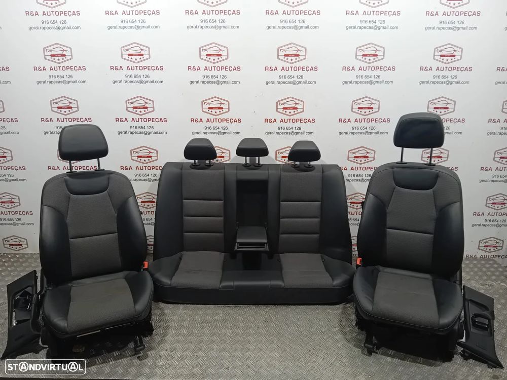 Conjunto de Bancos Mercedes Class C w204 AMG Carro - 9