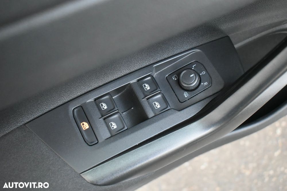 Volkswagen Polo 1.0 TSI DSG Life - 11