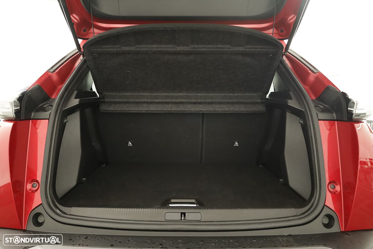 Peugeot 2008 1.2 PureTech Allure EAT8 - 25