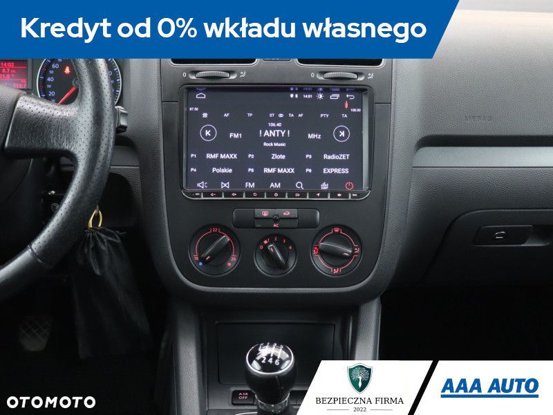 Volkswagen Jetta - 14