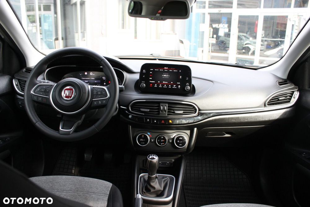 Fiat Tipo - 24