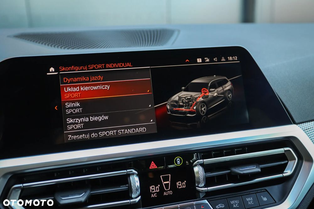 BMW Seria 3 320d Edition M Sport Shadow - 40