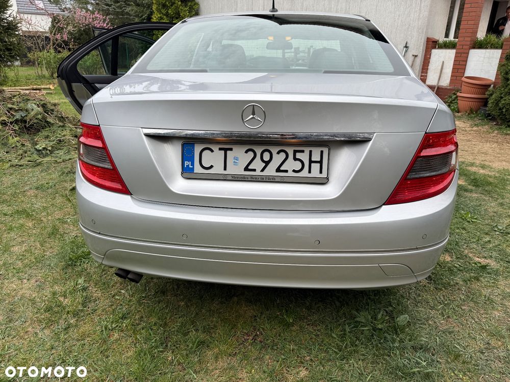 Mercedes-Benz Klasa C 180 Kompressor Classic - 9