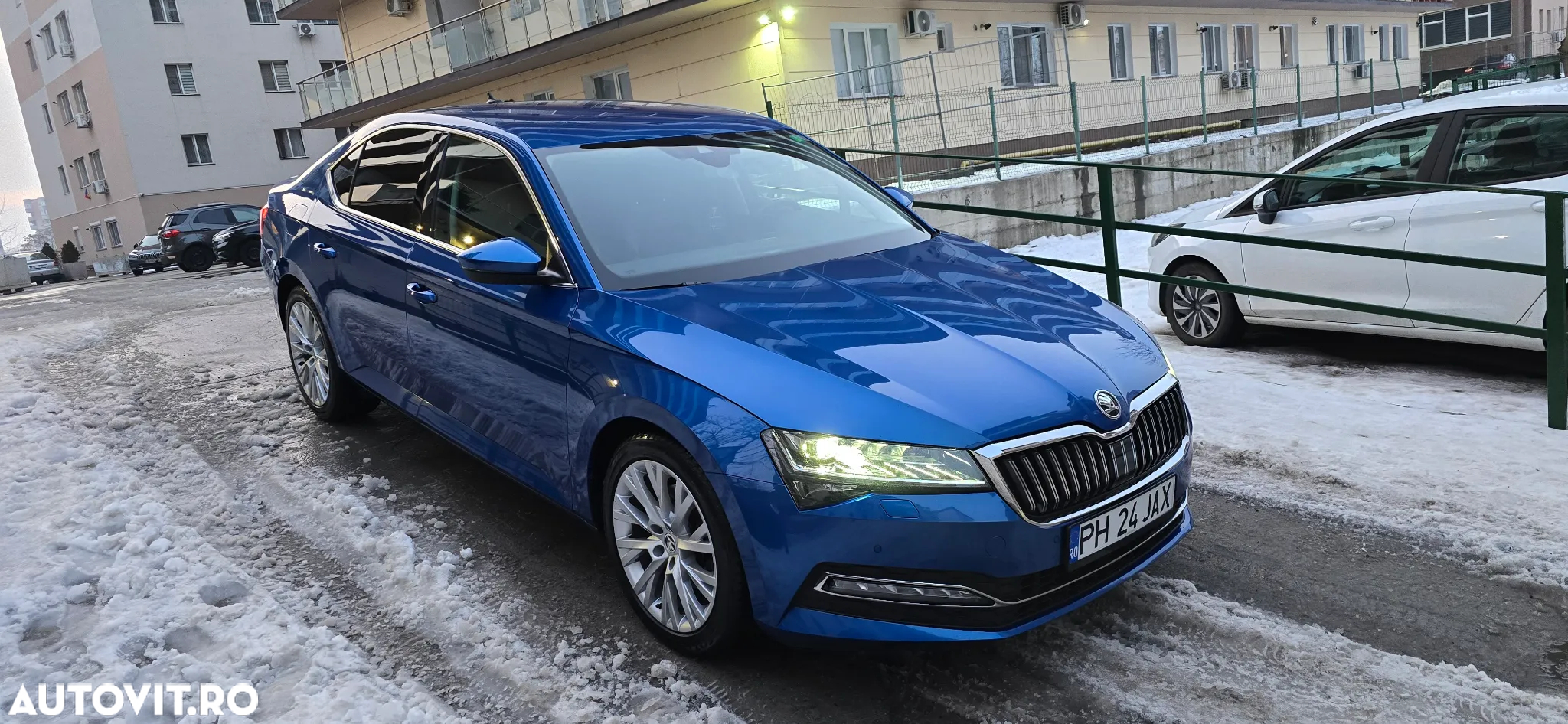 Skoda Superb 2.0 TDI DSG Style - 11