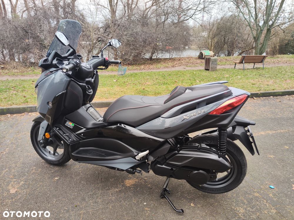 Yamaha X-max - 9