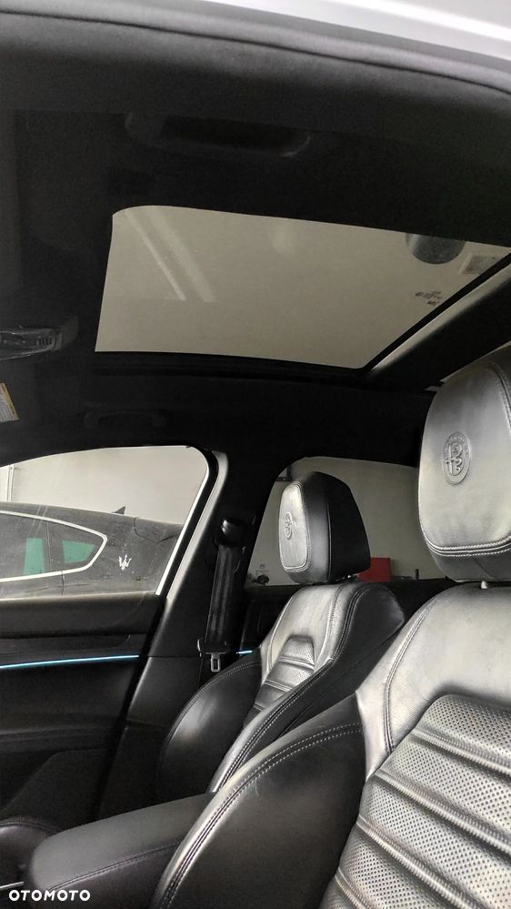 Alfa Romeo Stelvio 2.0 Turbo 16V AT8-Q4 Veloce - 18