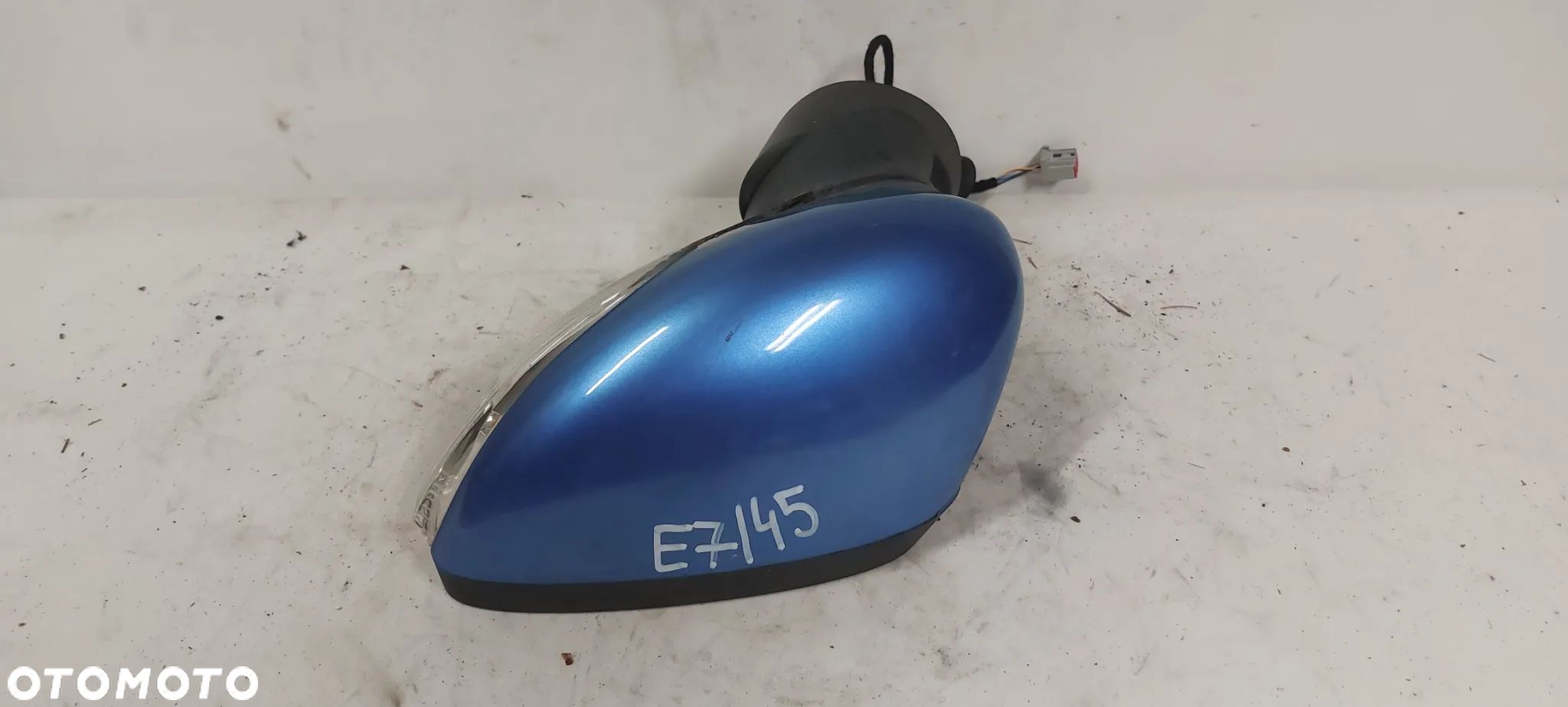 .  LUSTERKO ELEKTRYCZNE FORD FIESTA MK7 LEWE 8PIN NIEBIESKI !USZKODZONE! - 1