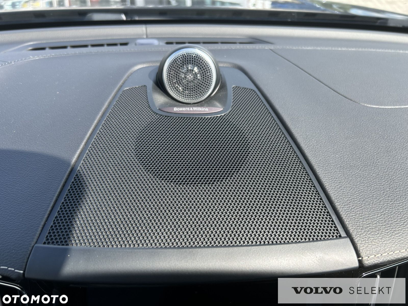 Volvo XC 60 - 25