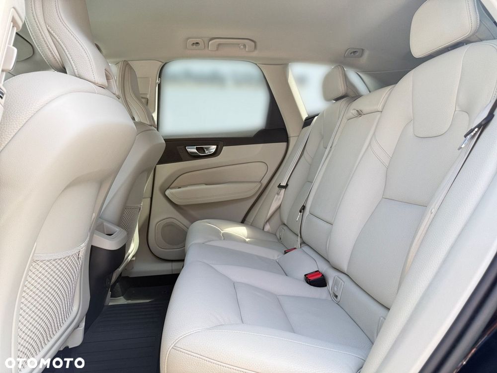 Volvo XC 60 - 14