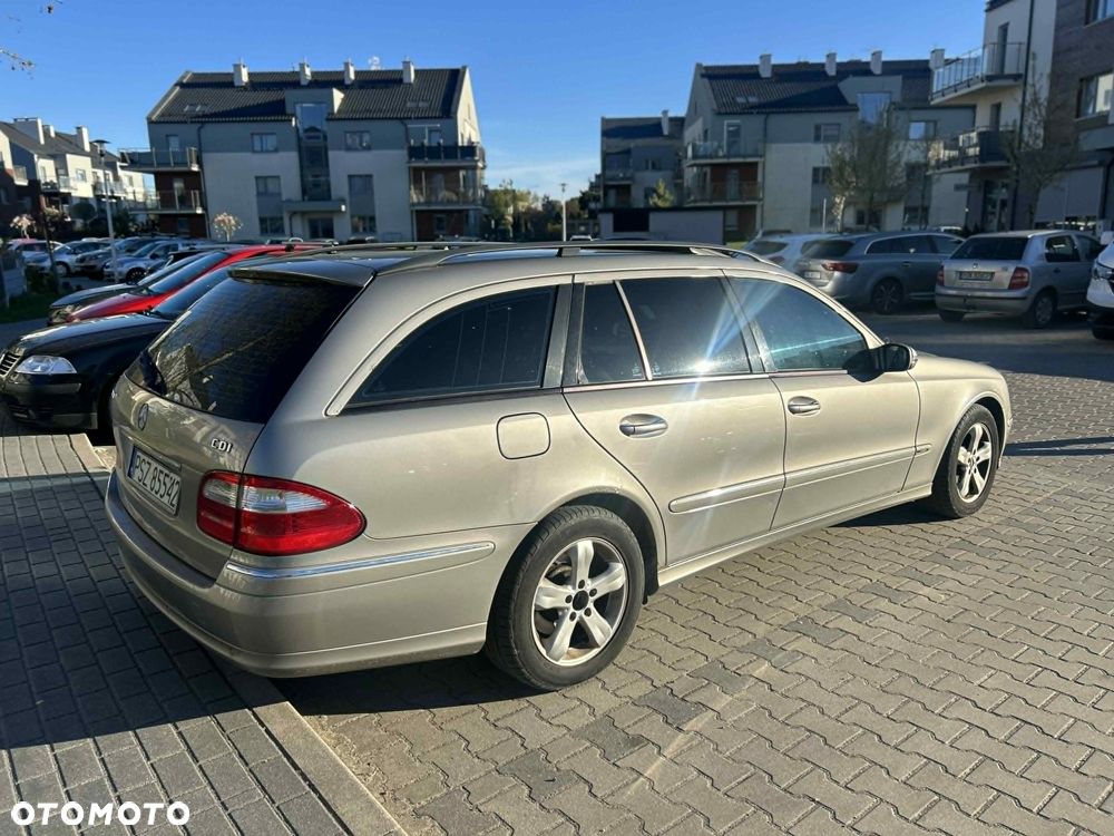 Mercedes-Benz Klasa E 320 CDI T Avantgarde - 3