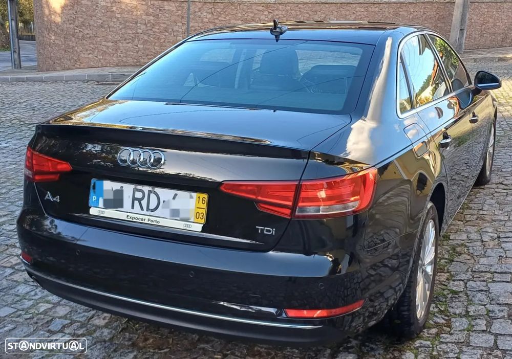 Audi A4 2.0 TDI Advance - 12