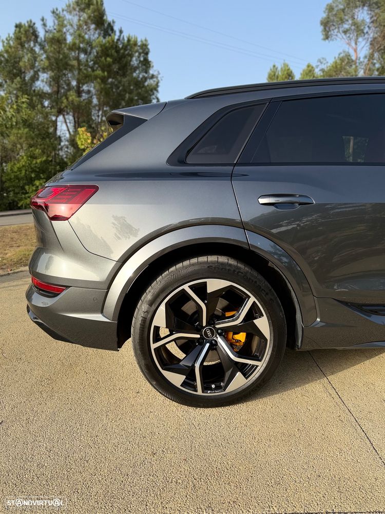 Audi e-tron S quattro - 5