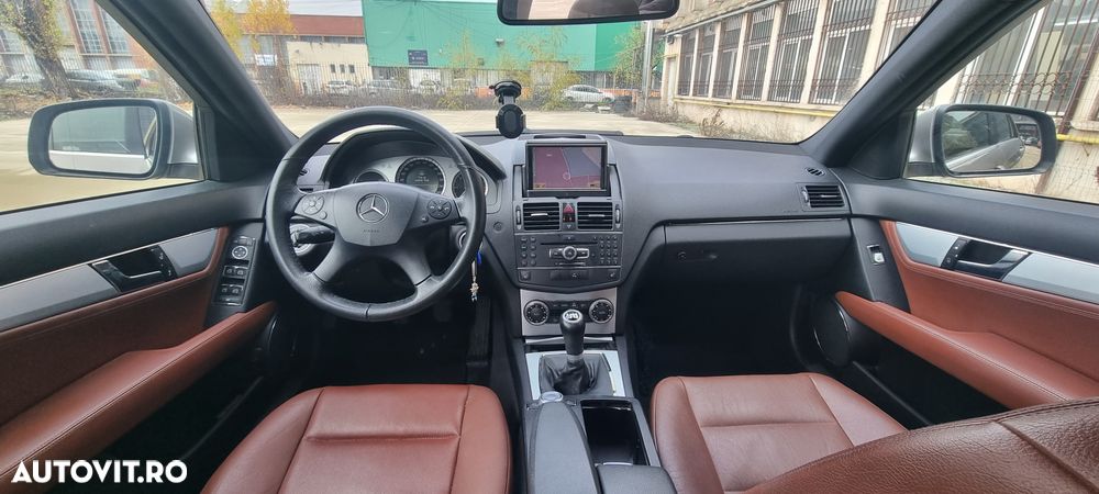 Mercedes-Benz C 220 CDI DPF Avantgarde - 13