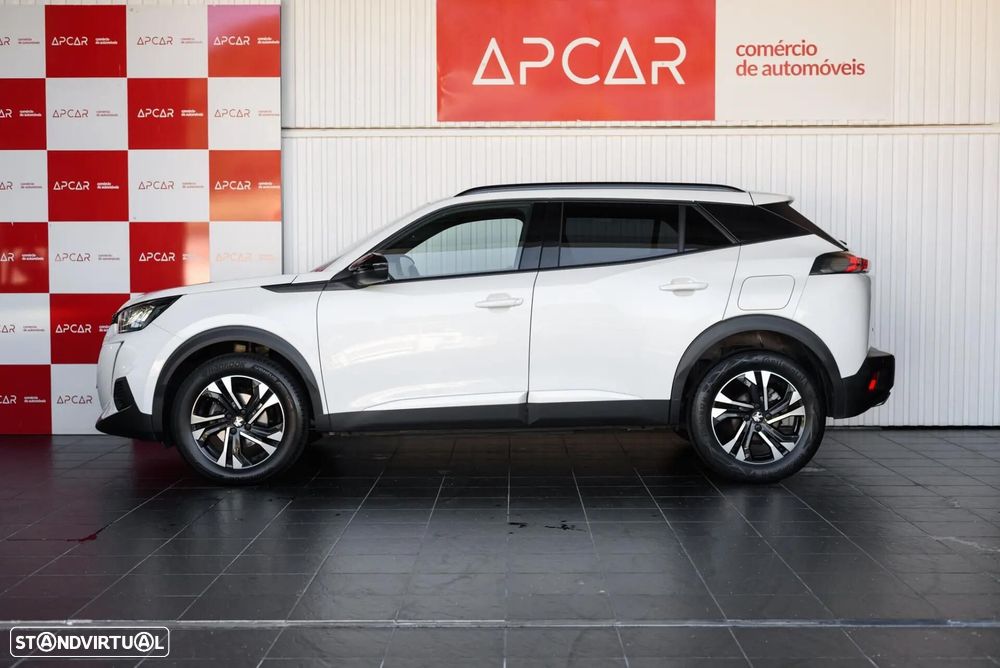 Peugeot 2008 1.2 PureTech Allure EAT8 - 9