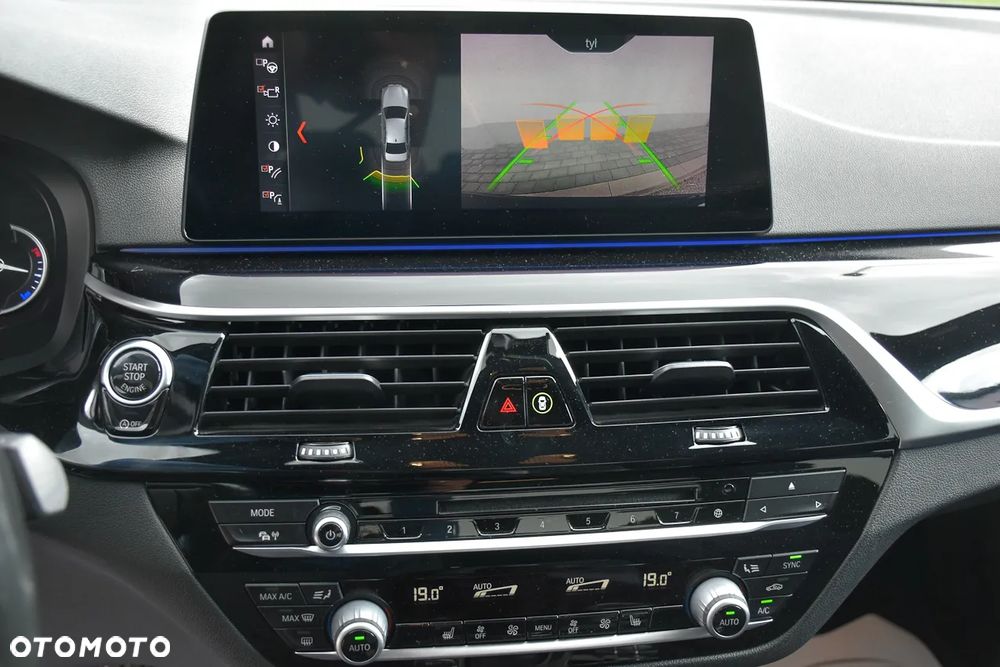BMW Seria 5 530i xDrive M Sport Edition - 20