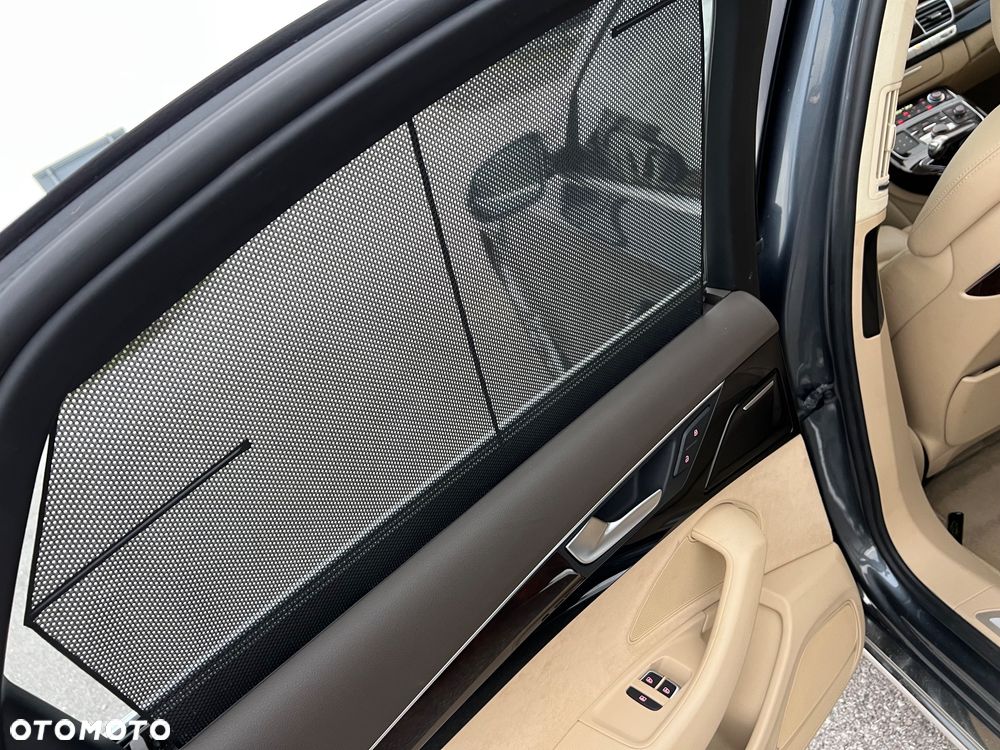 Audi A8 4.0 TFSI Quattro - 11