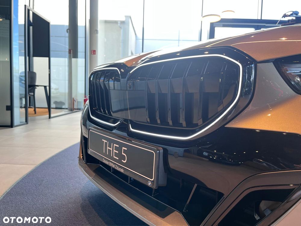 BMW Seria 5 520d xDrive mHEV M Sport - 32