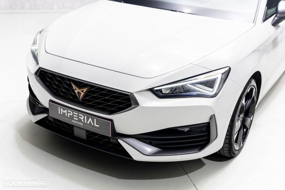 Cupra Leon ST 1.4 e-Hybrid MID DSG - 18
