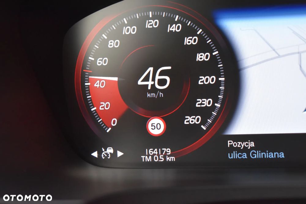 Volvo S90 D4 Geartronic Momentum Pro - 29