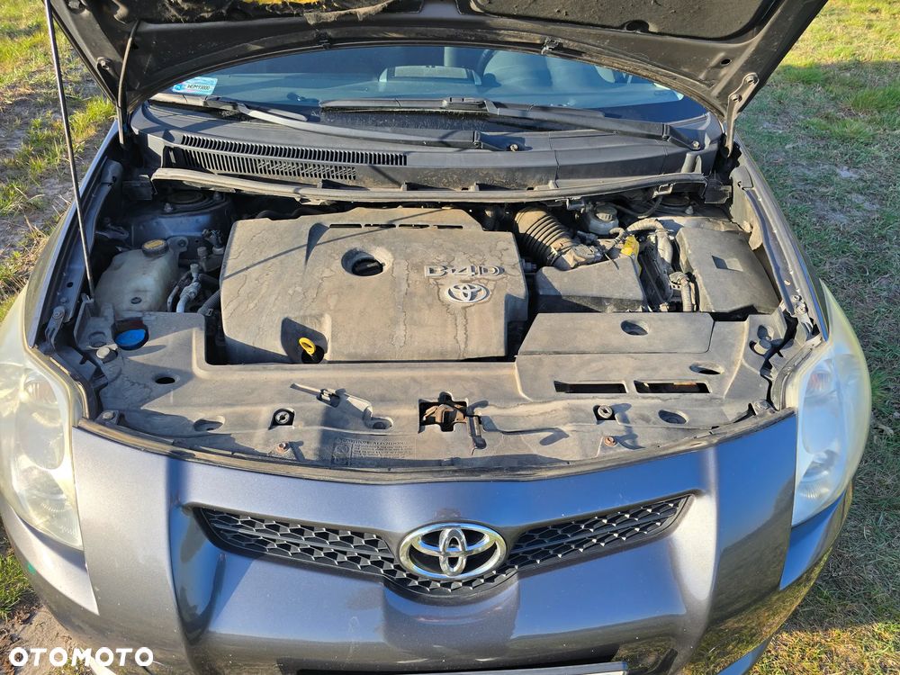 Toyota Auris 2.0 D-4D - 16