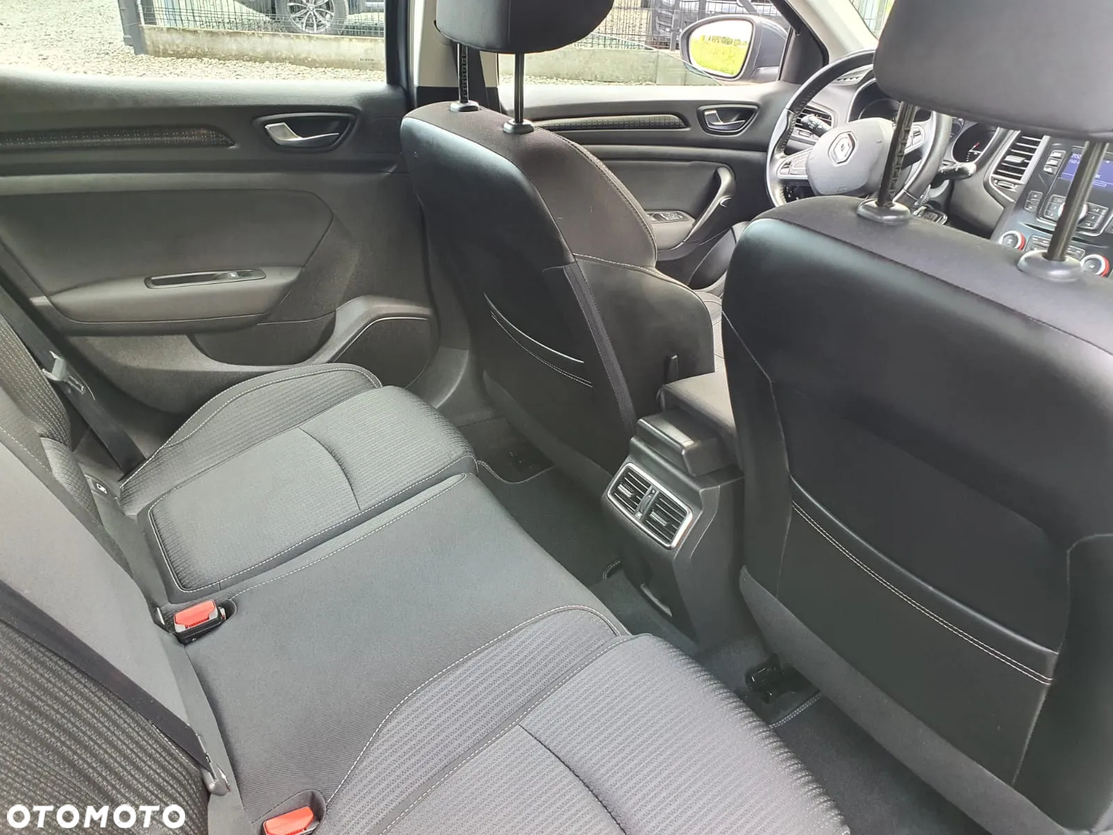 Renault Megane ENERGY TCe 130 EXPERIENCE - 21