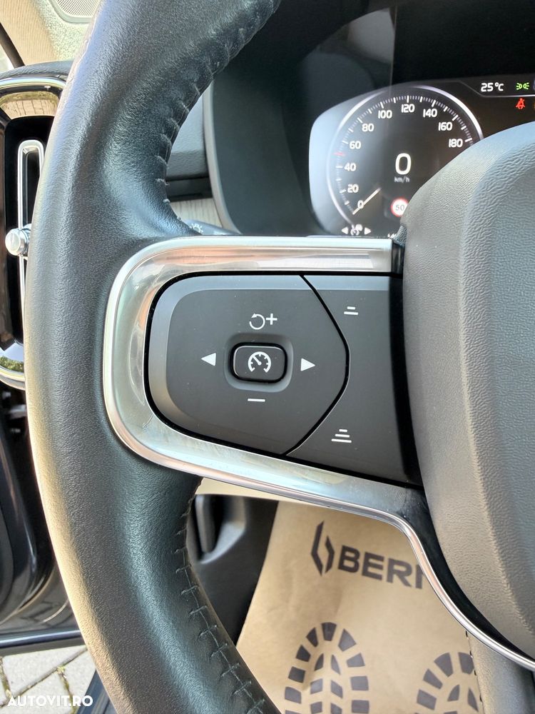 Volvo XC 40 T5 Twin Engine DKG Inscription - 18