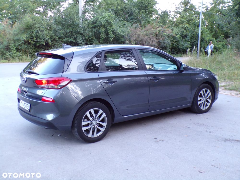 Hyundai i30 1.6 CRDI Intro Edition - 6