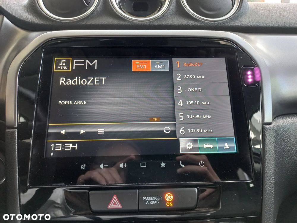 Suzuki Vitara 1.5 DualJet Hybrid Premium Plus 4WD AGS - 13
