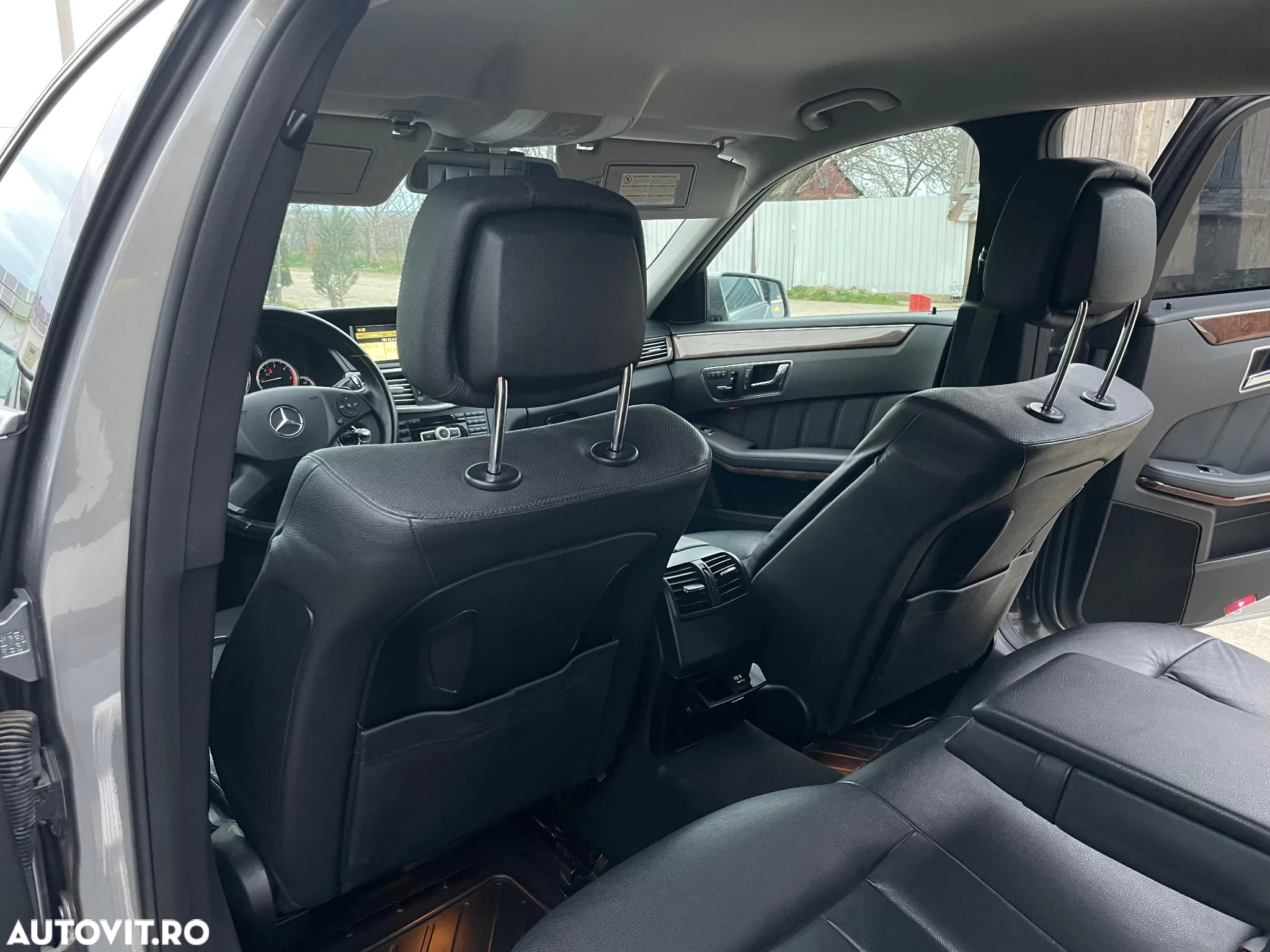 Mercedes-Benz E 220 CDI BlueEfficiency Aut. - 17