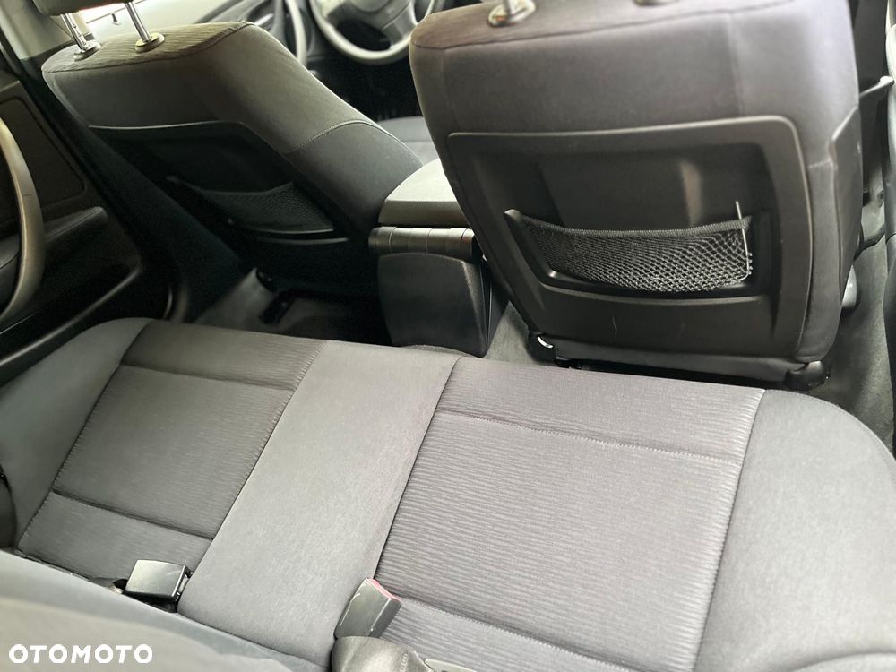 BMW Seria 1 116d DPF - 21
