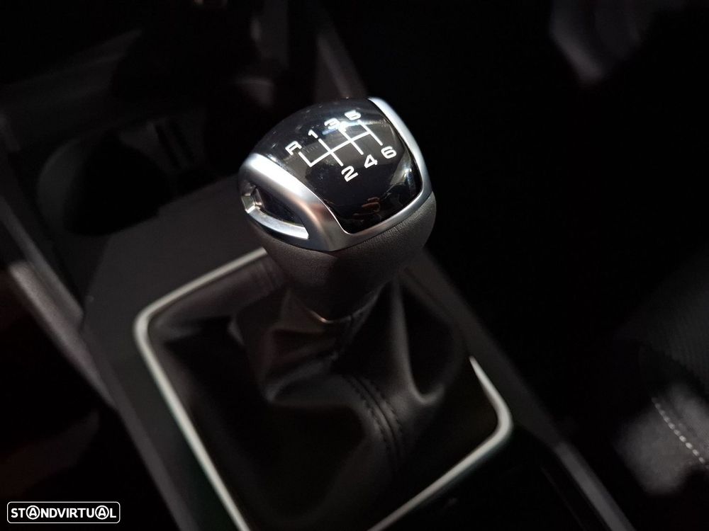 Audi Q2 30 TFSI Advanced - 17