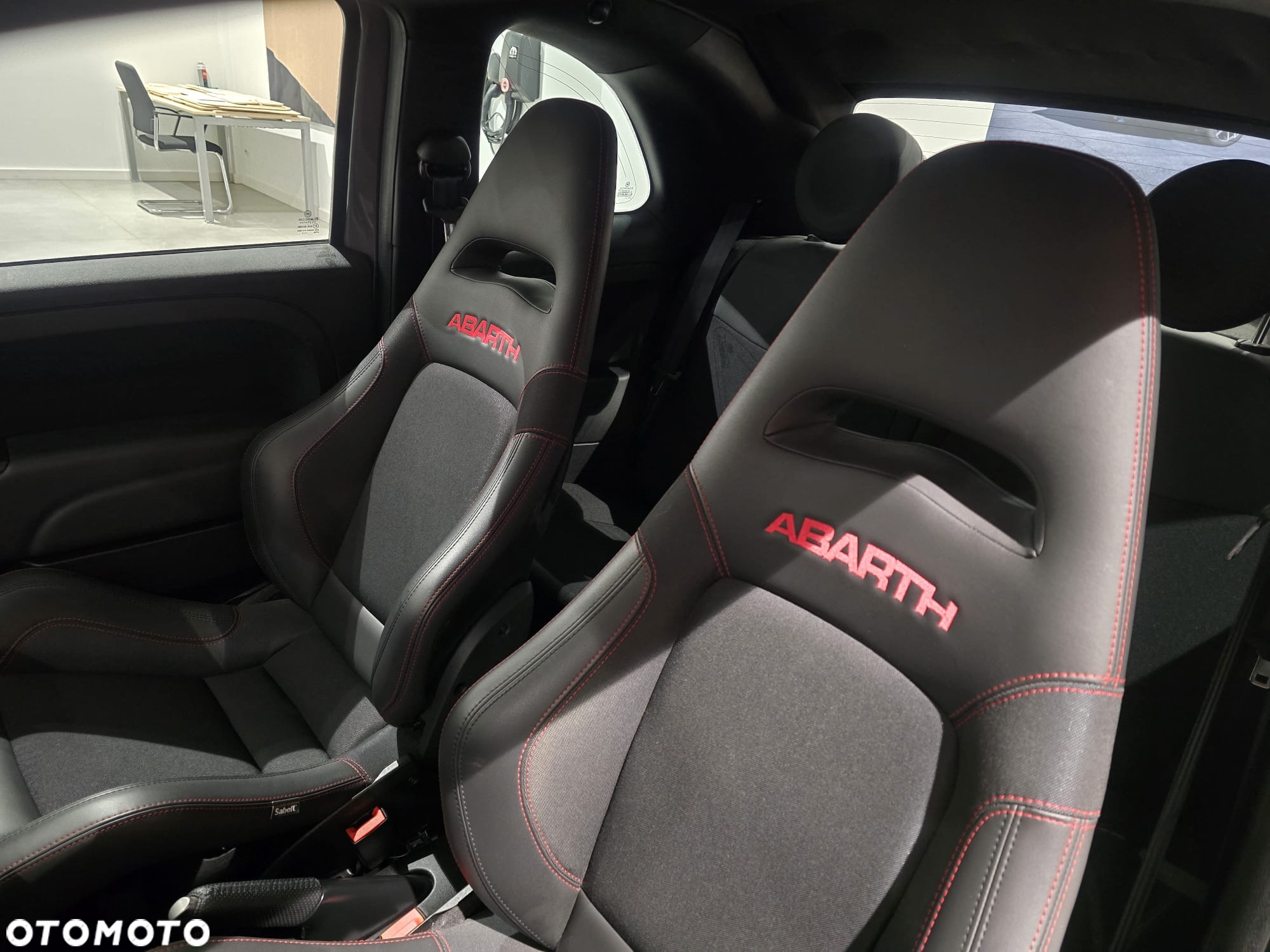 Abarth 695 1.4 T-Jet 16v MTA - 19