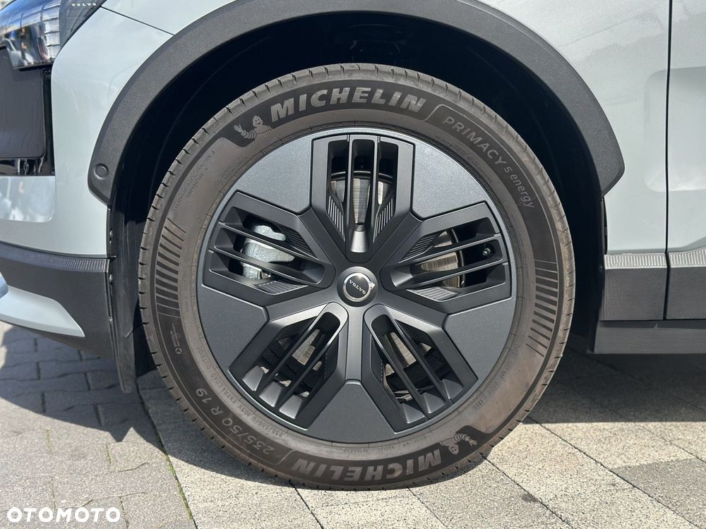 Volvo EX30 - 5