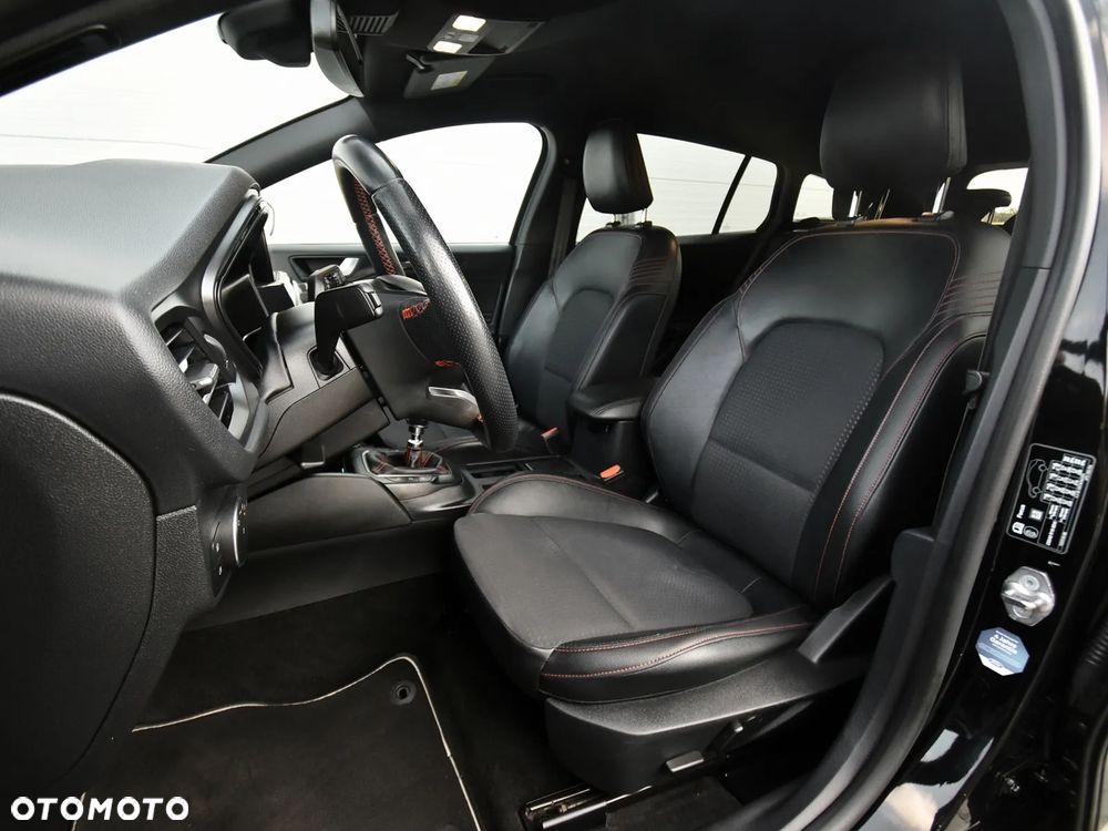 Ford Focus - 18