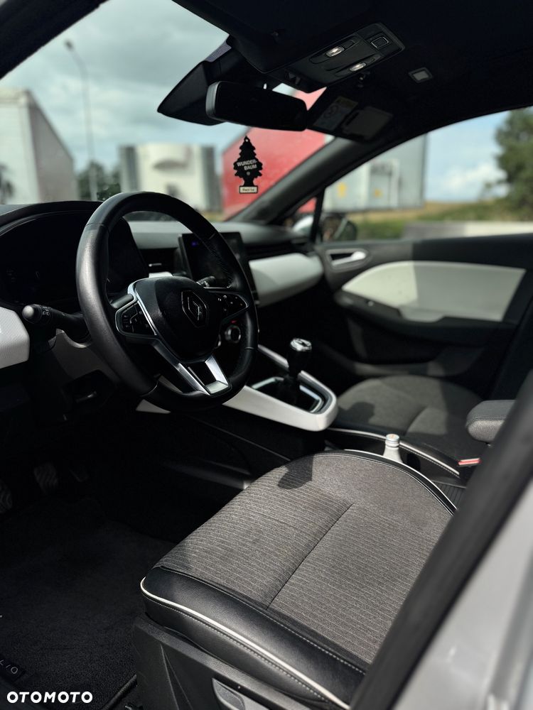 Renault Clio 1.0 TCe Zen - 9