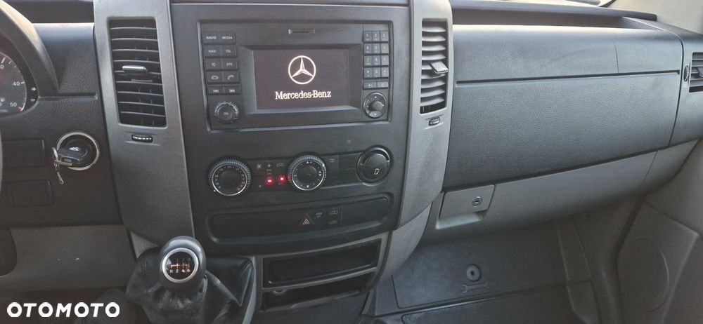 Mercedes-Benz Sprinter MAXI - 18