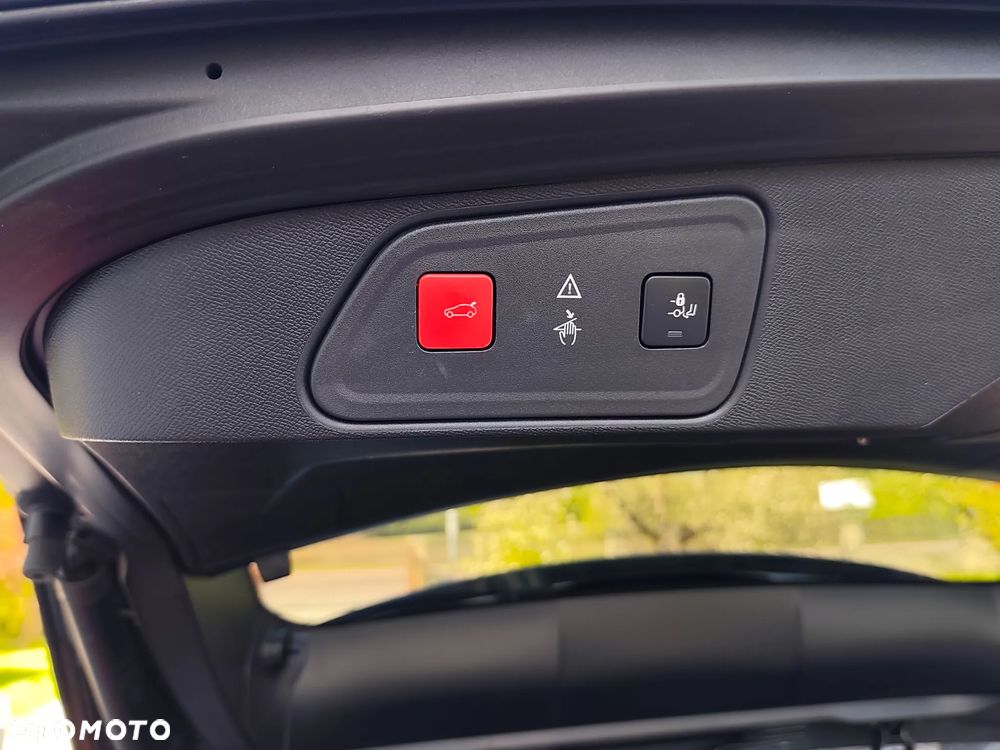 Peugeot 3008 BlueHDi 180 Stop & Start EAT6 GT - 35