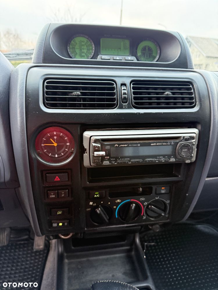 Toyota Land Cruiser - 21