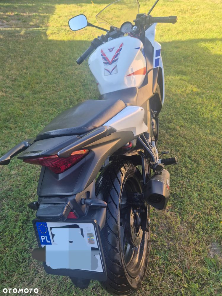 Honda CBR - 6
