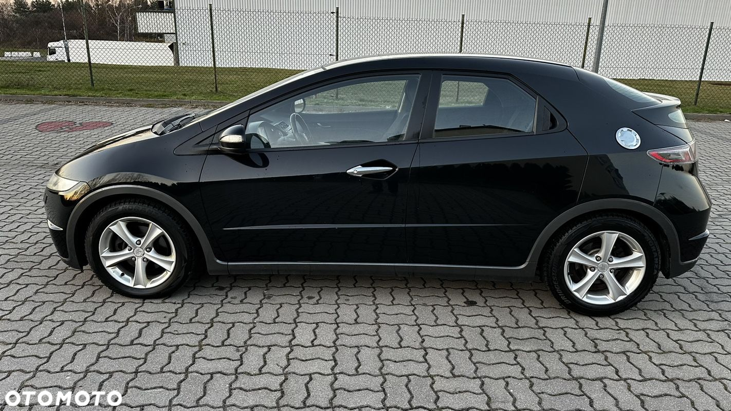 Honda Civic 1.8 Comfort - 2