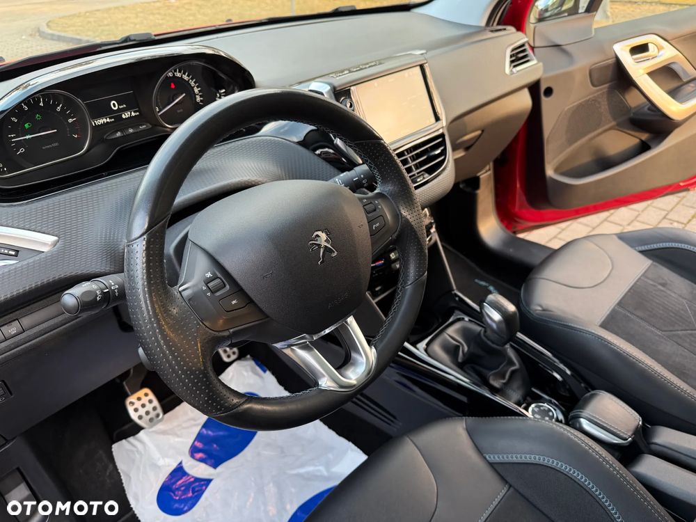 Peugeot 2008 PureTech 110 Stop&Start Crossway - 28