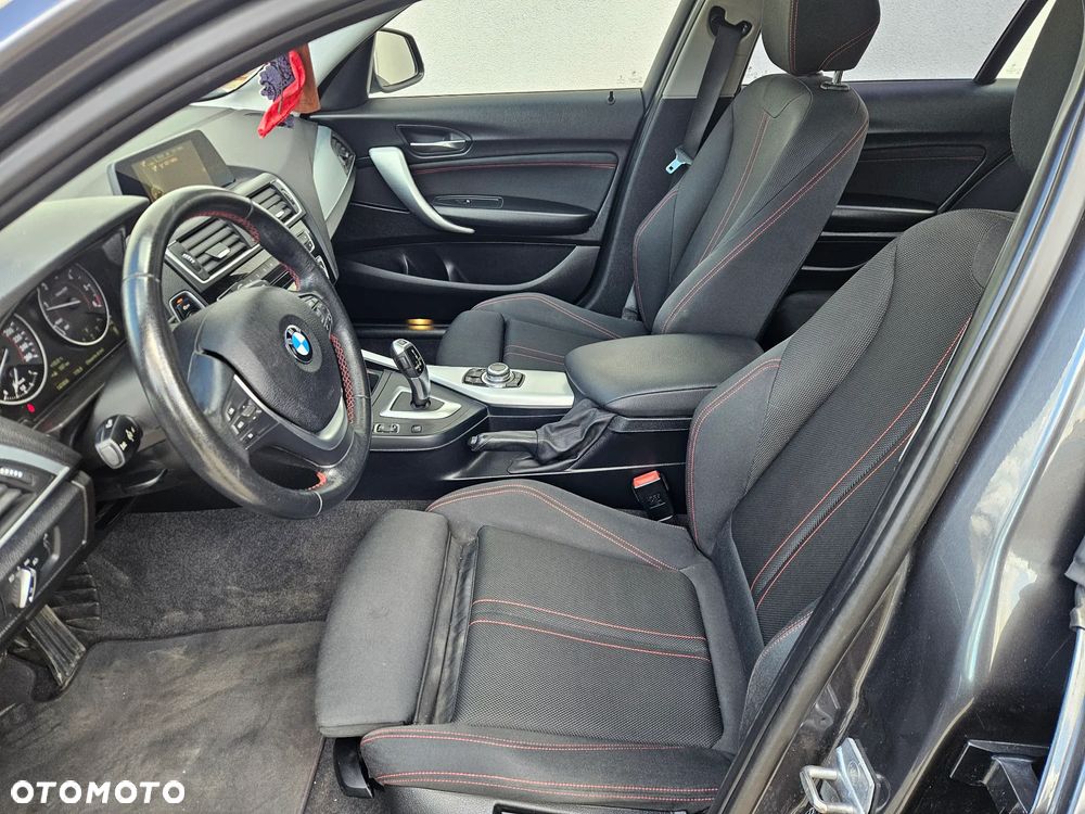 BMW Seria 1 120d Sport-Aut Sport Line - 7