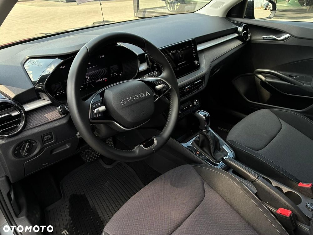 Skoda Fabia - 4