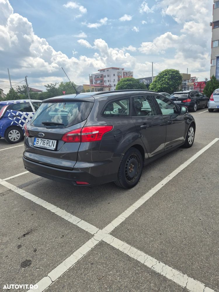 Ford Focus 1.5 TDCi DPF Start-Stopp-System Business - 6