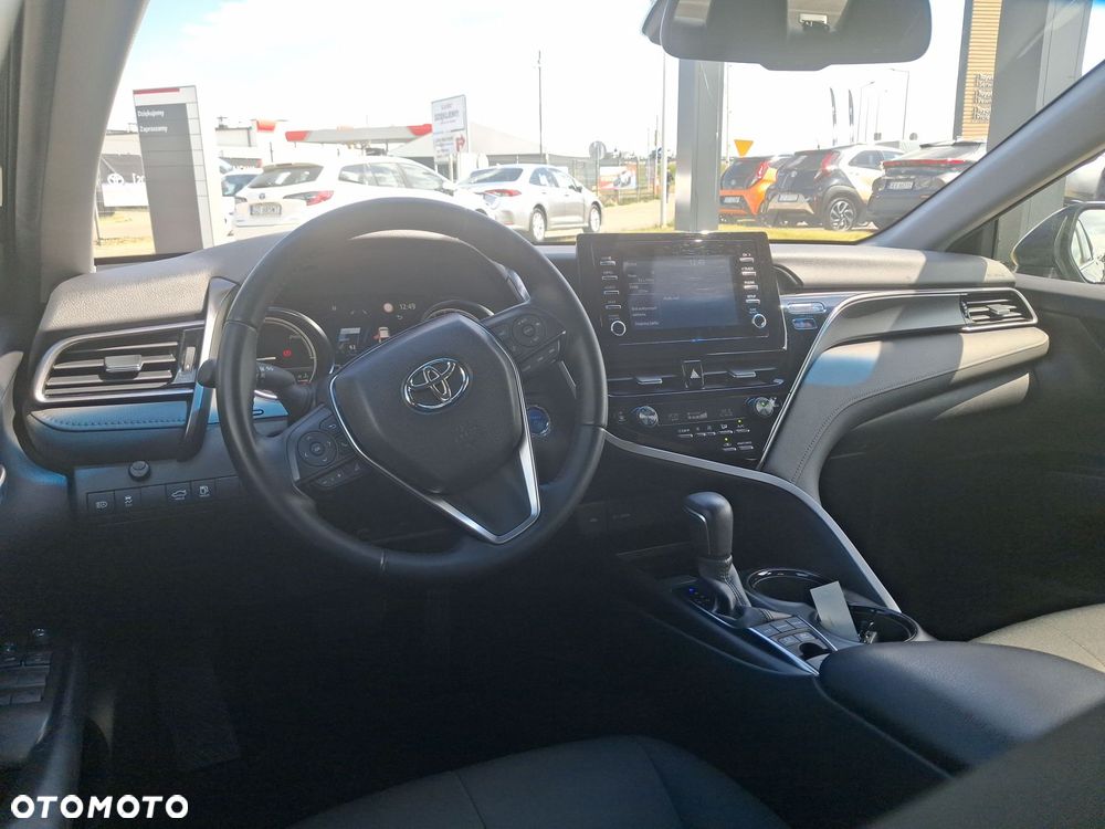Toyota Camry 2.5 Hybrid Comfort CVT - 15
