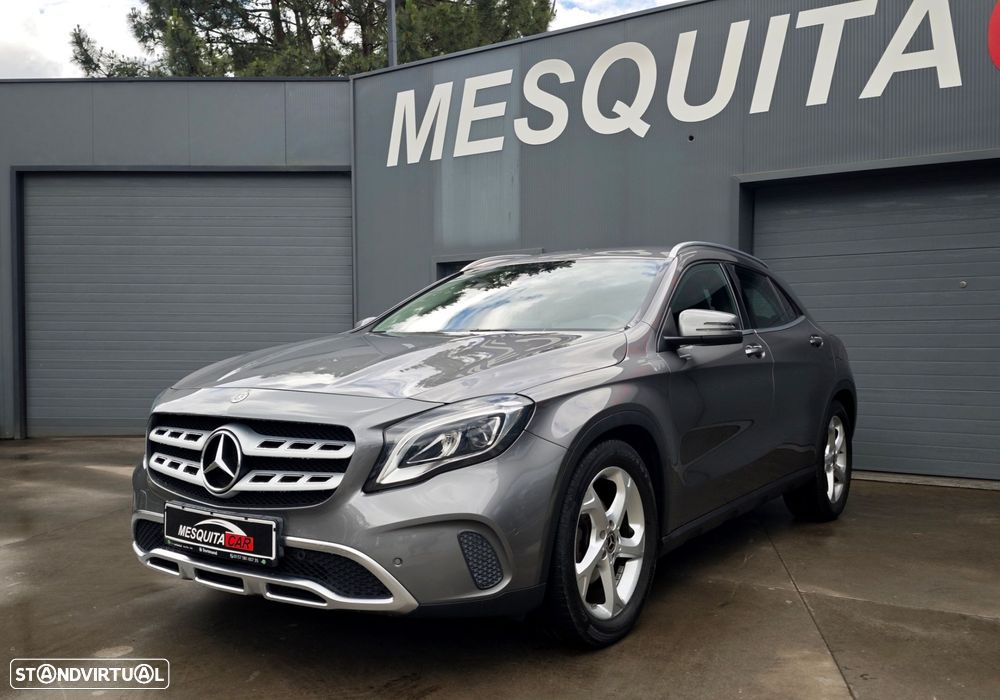 Mercedes-Benz GLA 180 d Urban - 4